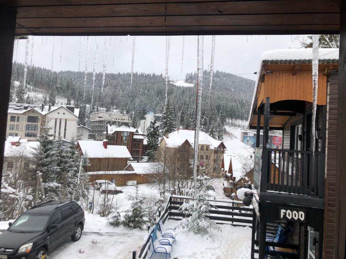 Круассан Hotell Bukovel Exteriör bild