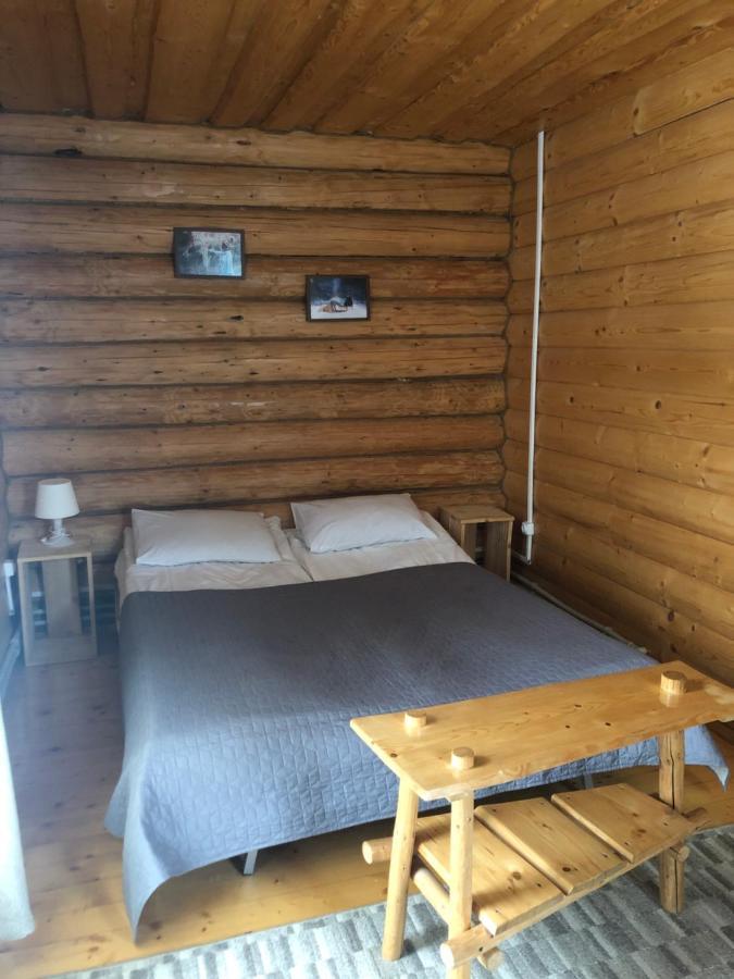 Круассан Hotell Bukovel Exteriör bild