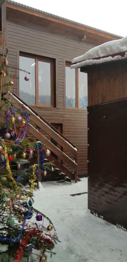 Круассан Hotell Bukovel Exteriör bild